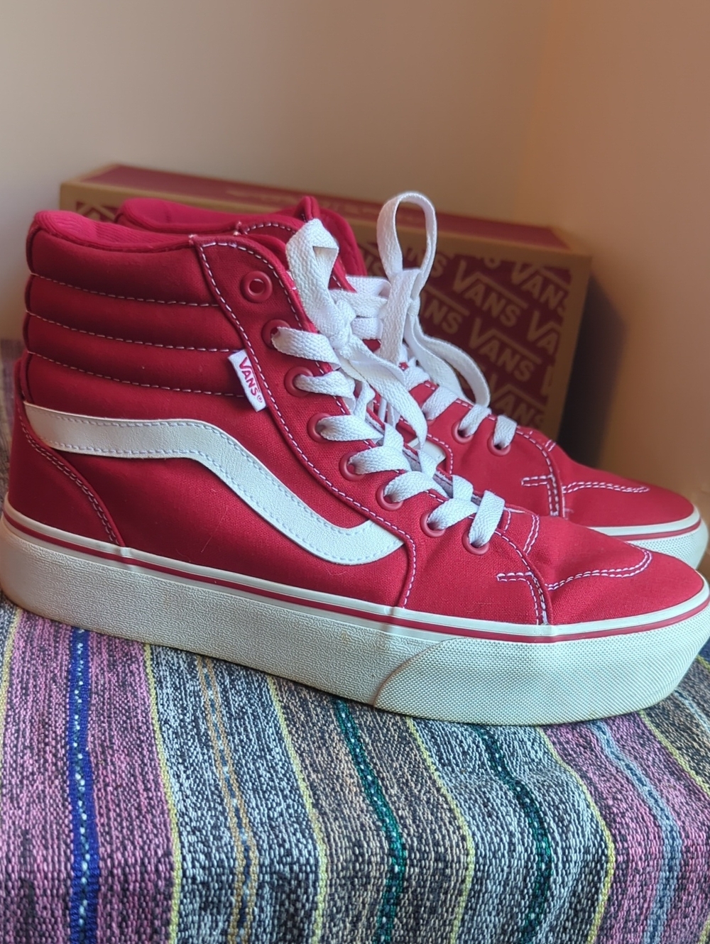 Platform RED Old School High Tops! Size 9